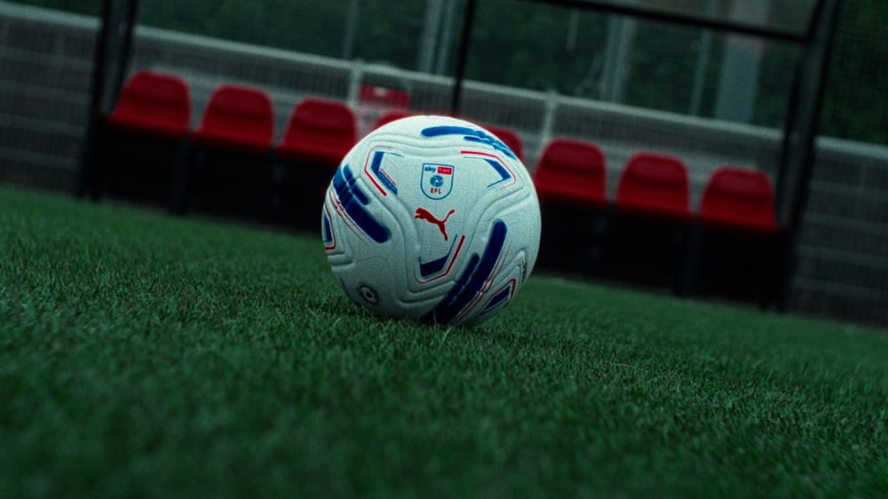 EFL Match Ball Dugout EFL Puma