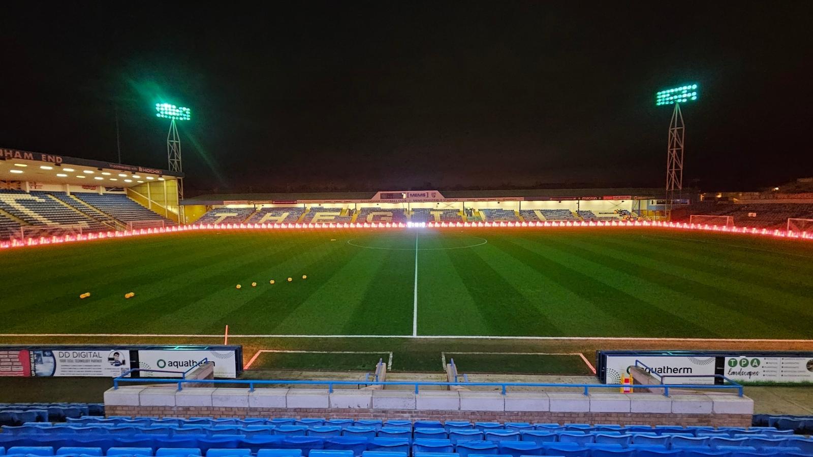 Priestfield Halfwayline Night Glow Haydn Lawrance